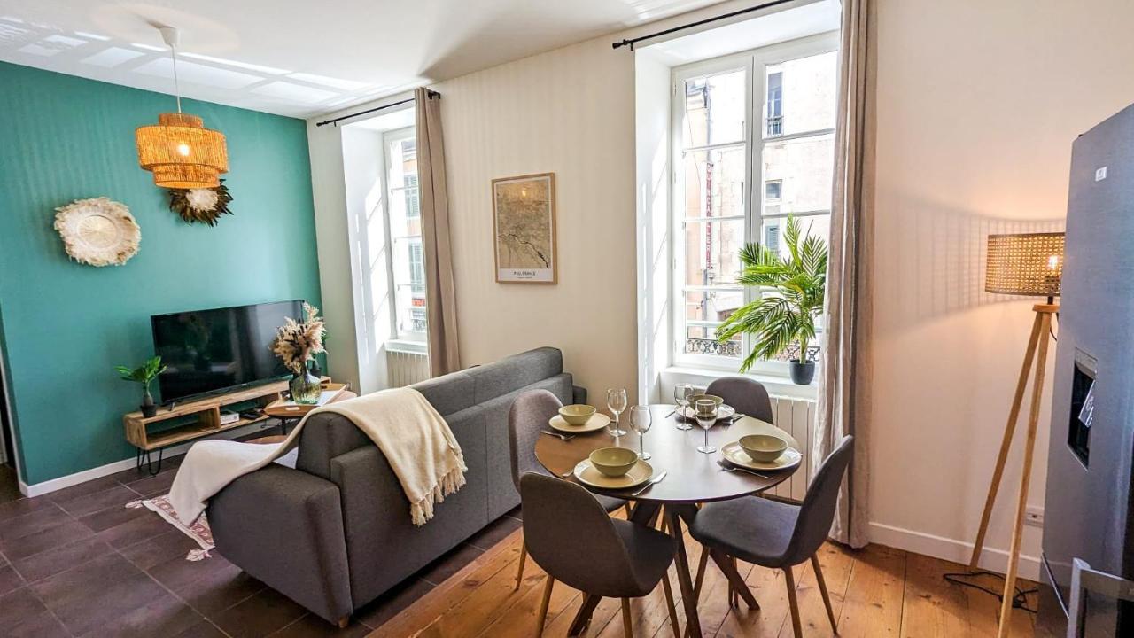Cosy Calypso 2Ch - Quartier Des Halles & Parking Pau Bagian luar foto