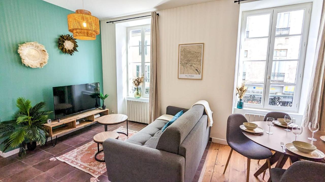 Cosy Calypso 2Ch - Quartier Des Halles & Parking Pau Bagian luar foto