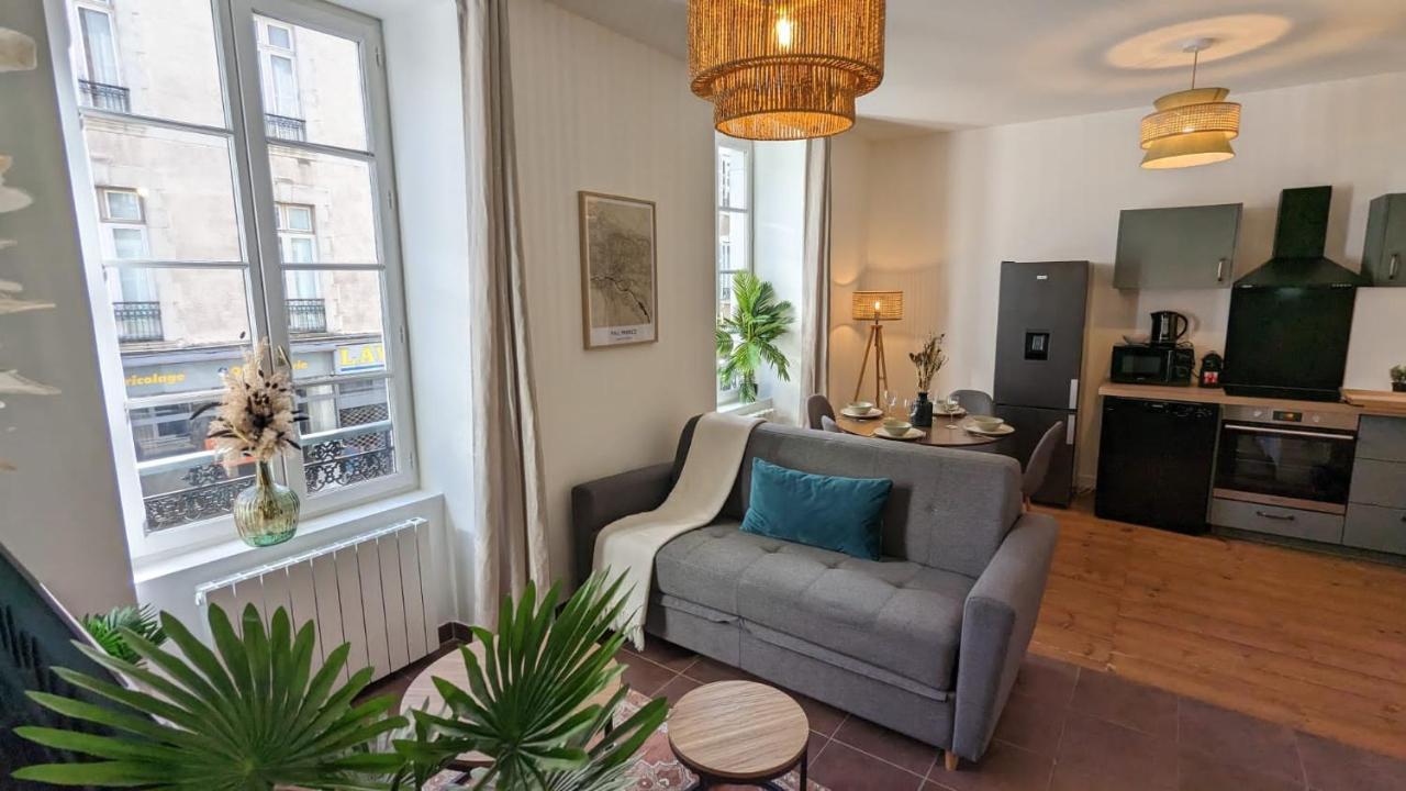 Cosy Calypso 2Ch - Quartier Des Halles & Parking Pau Bagian luar foto